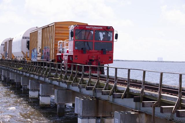 Artemis I Booster Segments Arrive at KSC