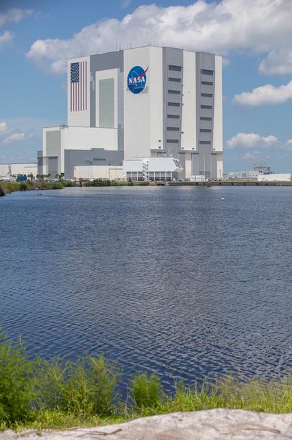 NASA image: VAB Painting and Nature