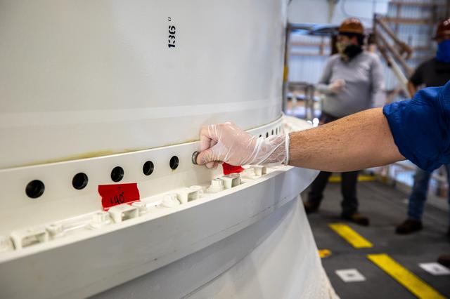 NASA image: Artemis I Booster Segment Mate Pinning