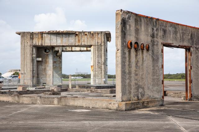 NASA image: SI Environmental Contamination Removal (Before)