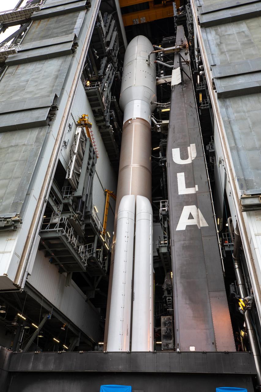 The United Launch Alliance Atlas V 541 rocket, carrying NASA’s Mars Perseverance rover and Ingenuity helicopter, begins rollout from the Vertical Integration Facility to the launch pad at Space Launch Complex 41 at Cape Canaveral Air Force Station on July 28, 2020. First motion was at 10:24 a.m. EDT. Launch of the Mars 2020 mission is scheduled for July 30. The rover is part of NASA’s Mars Exploration Program, a long-term effort of robotic exploration of the Red Planet. The rover will search for habitable conditions in the ancient past and signs of past microbial life on Mars. The Launch Services Program at Kennedy is responsible for launch management.