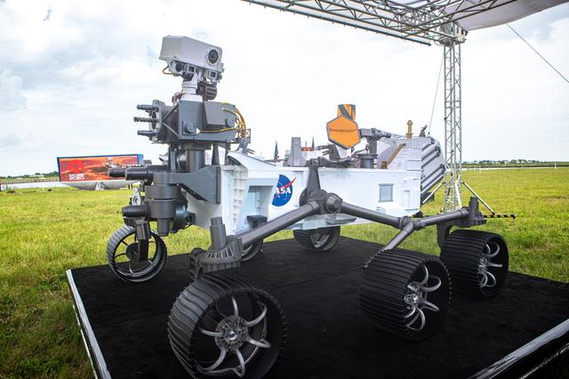 NASA image: Mars 2020 Facebook Live / NASA Social