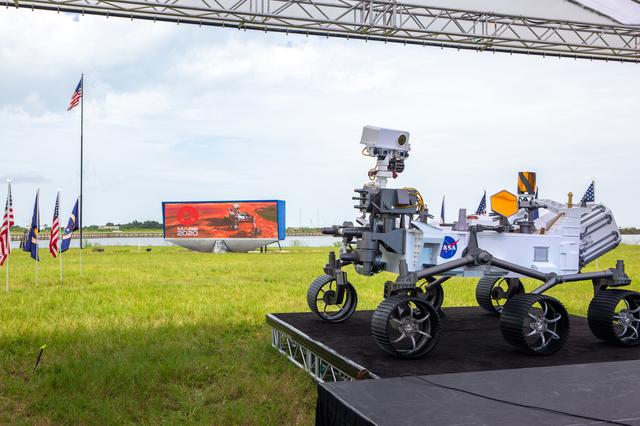 NASA image: Mars 2020 Facebook Live / NASA Social