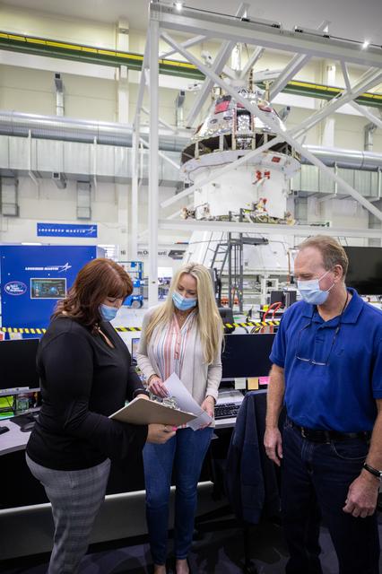 NASA image: Orion Spacecraft Adapter (SA) Cone Install