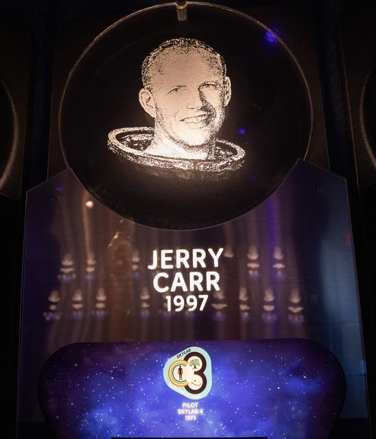 NASA image: Remembrance Ceremony for Astronaut Jerry Carr
