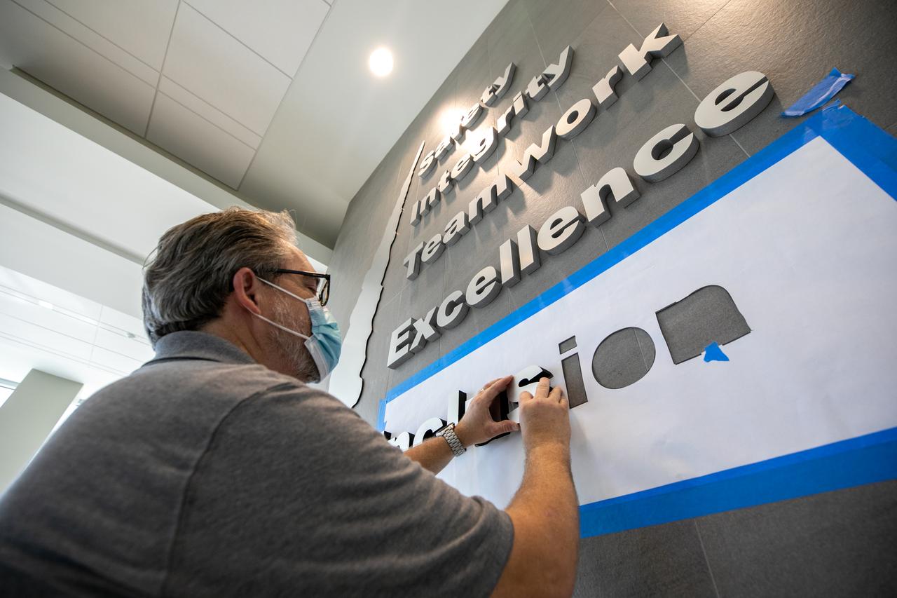 NASA’s fifth core value – inclusion – is installed in the Central Campus lobby at the agency’s Kennedy Space Center in Florida on Sept. 1, 2020. On July 23, NASA Administrator Jim Bridenstine announced the addition of this fifth core value to the existing values embraced by NASA: safety, integrity, teamwork, and excellence. In his announcement, Bridenstine stated “Incorporating inclusion as a NASA core value is an important step to ensuring this principle remains a long-term focus for our agency and becomes ingrained in the NASA family DNA.”