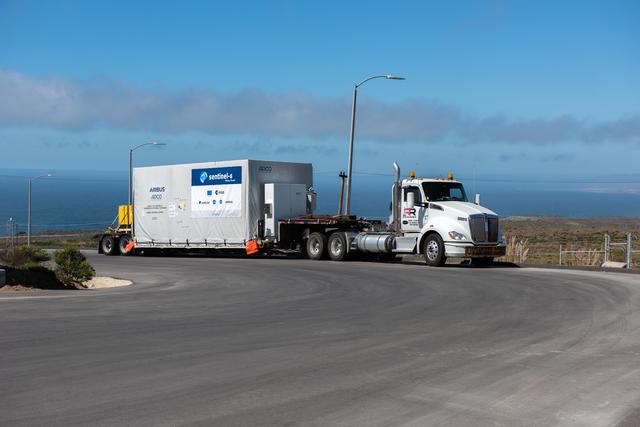 NASA image: Sentinel-6 Spacecraft Arrival at PPF