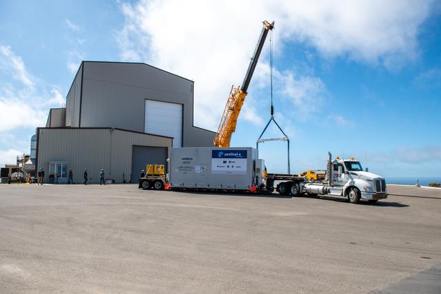 NASA image: Sentinel-6 Spacecraft Arrival at PPF