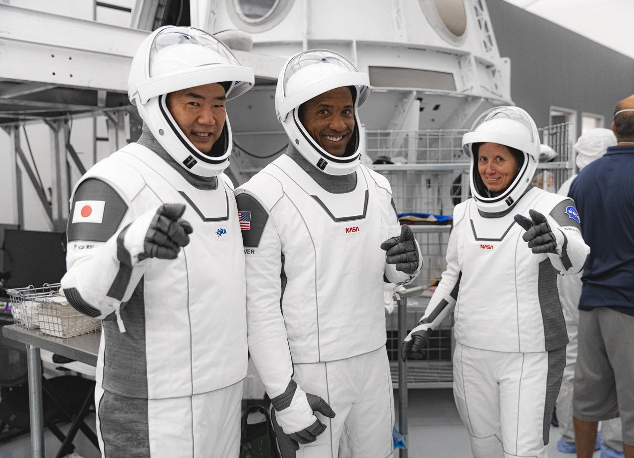NASA’s SpaceX Crew-1 astronauts participate in crew equipment interface testing at SpaceX headquarters in Hawthorne, California, on Sept. 24, 2020. From left are mission specialist Soichi Noguchi, Japan Aerospace Exploration Agency (JAXA) astronaut, pilot Victor Glover, and mission specialist Shannon Walker, all NASA astronauts. Crew Dragon commander Michael Hopkins (not pictured), NASA astronaut, also participated in the training. NASA’s SpaceX Crew-1 mission is the first crew rotational flight of a U.S. commercial spacecraft with astronauts to the International Space Station. The Crew-1 mission will launch from Launch Complex 39A at Kennedy Space Center in Florida. Crew-1 is part of NASA's Commercial Crew Program, which has returned human spaceflight capabilities to the U.S.