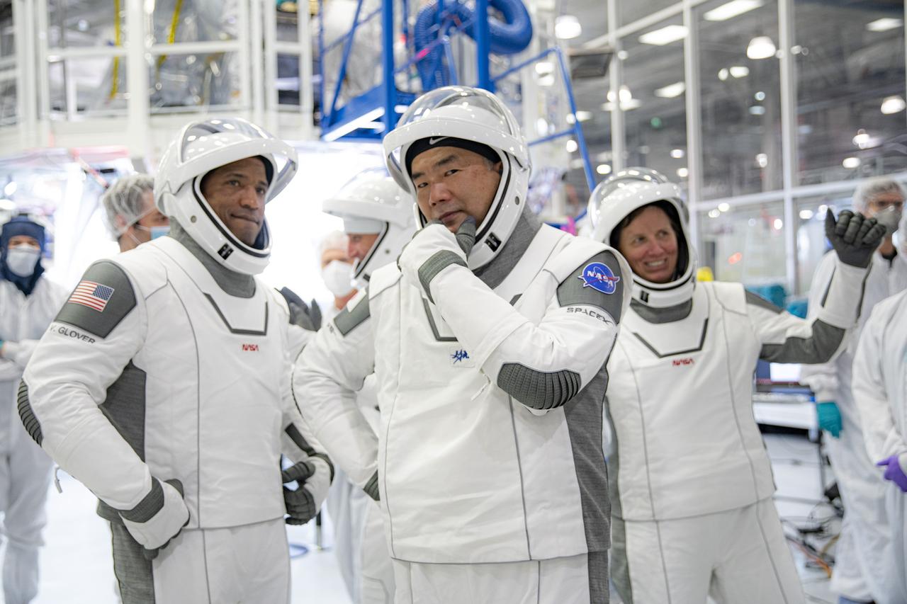 NASA’s SpaceX Crew-1 astronauts participate in crew equipment interface testing at SpaceX headquarters in Hawthorne, California, on Sept. 24, 2020. From left are pilot Victor Glover, NASA astronaut; mission specialist Soichi Noguchi, Japan Aerospace Exploration Agency (JAXA) astronaut; and mission specialist Shannon Walker, NASA astronaut. The other crew member training, but not pictured, is Crew Dragon commander Michael Hopkins, NASA astronaut. NASA’s SpaceX Crew-1 mission is the first crew rotational flight of a U.S. commercial spacecraft with astronauts to the International Space Station. The Crew-1 mission will launch from Launch Complex 39A at Kennedy Space Center in Florida. Crew-1 is part of NASA's Commercial Crew Program, which has returned human spaceflight capabilities to the U.S.