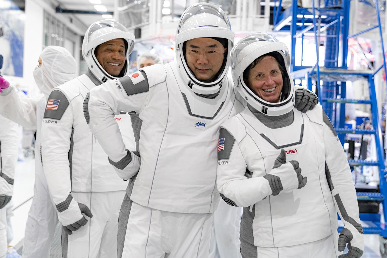 NASA’s SpaceX Crew-1 astronauts participate in crew equipment interface testing at SpaceX headquarters in Hawthorne, California, on Sept. 24, 2020. From left are pilot Victor Glover, NASA astronaut; mission specialist Soichi Noguchi, Japan Aerospace Exploration Agency (JAXA) astronaut; and mission specialist Shannon Walker, NASA astronaut. The other crew member training, but not pictured, is Crew Dragon commander Michael Hopkins, NASA astronaut. NASA’s SpaceX Crew-1 mission is the first crew rotational flight of a U.S. commercial spacecraft with astronauts to the International Space Station. The Crew-1 mission will launch from Launch Complex 39A at Kennedy Space Center in Florida. Crew-1 is part of NASA's Commercial Crew Program, which has returned human spaceflight capabilities to the U.S.