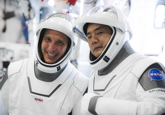 NASA image: SpaceX Crew-1 Astronaut Training