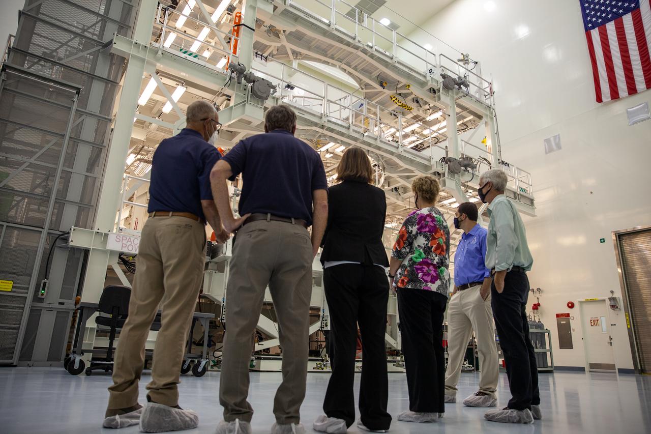 Catherine Koerner, third from left, NASA Orion Program manager, along with senior managers from Orion, and Exploration Ground Systems (EGS), visits the Multi-Payload Processing Facility (MPPF) at NASA’s Kennedy Space Center in Florida on Oct. 5, 2020. Accompanying her, from left are Skip Williams, operations manager for the MPPF spacecraft offline element integration team; Mike Bolger, EGS manager; Annette Hasbrook, Orion Program assistant manager; Scott Wilson, Orion Production Operations manager; and Jeremy Parsons, EGS deputy manager. Koerner viewed spacecraft hardware and processing facilities for the Artemis I and II missions. The first in a series of increasingly complex missions, Artemis I will test the Orion spacecraft and Space Launch System as an integrated system ahead of crewed flights to the Moon. Under the Artemis program, NASA will land the first woman and the next man on the Moon in 2024.
