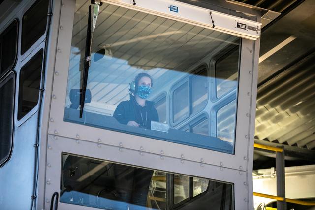 NASA image: ML Roll Back to Pad 39B