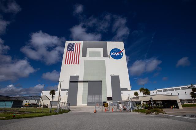 NASA image: VAB - American Flag and NASA Meatball Painting Complete