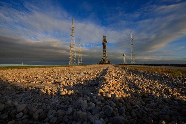 NASA image: Mobile Launcher Roll Back to the VAB