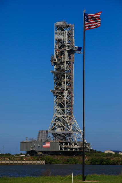 NASA image: Mobile Launcher Roll Back to the VAB