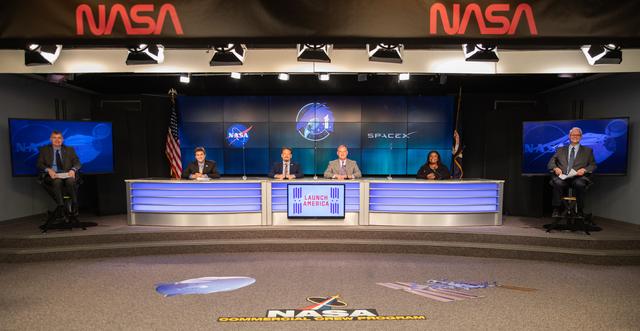 SpaceX Crew-1 Pre-Launch Briefing