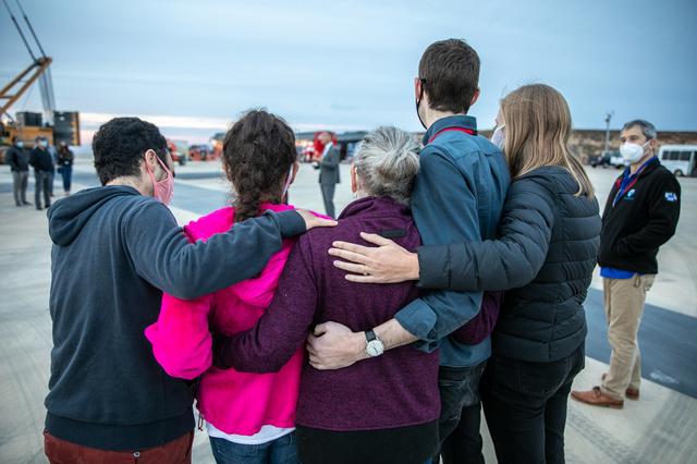 NASA image: Sentinel-6 Michael Freilich Family Photo Op