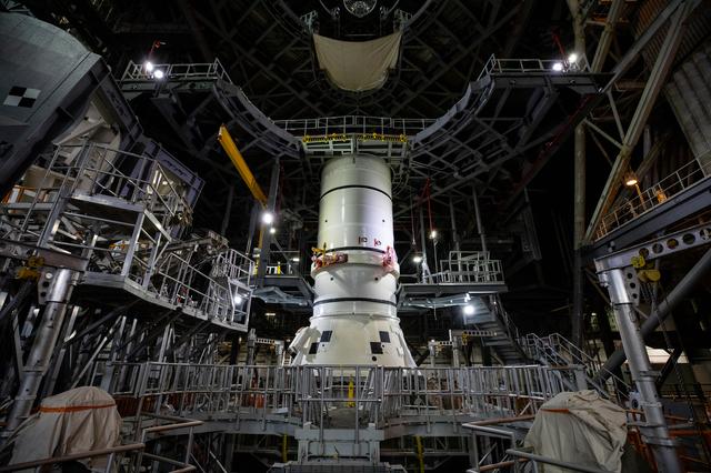 NASA image: SLS Artemis I Aft Segment Stacking