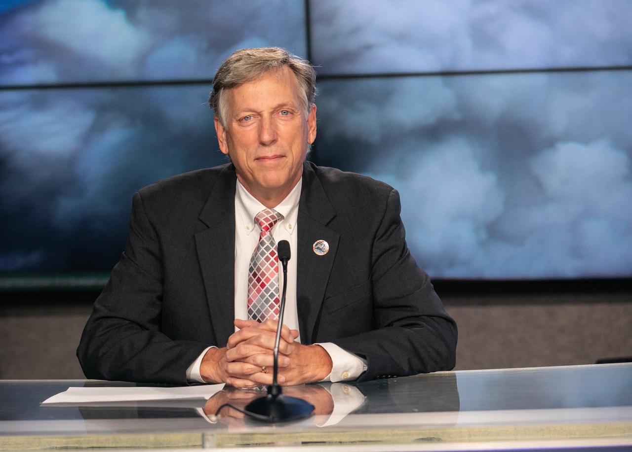 Kenny Todd, deputy program manager, International Space Station Program Office, is introduced during a CRS-21 prelaunch news conference at NASA’s Kennedy Space Center in Florida on Dec. 4, 2020. Kirt Costello, chief scientist, International Space Station Program Office; Sarah Walker, director, Dragon Mission Management, SpaceX; and Melody Lovin, launch weather officer, U.S. Air Force 45th Space Wing, also participated in the event, which was moderated by NASA Communications’ Jasmine Hopkins. SpaceX’s Falcon 9 rocket, with the upgraded version of the Cargo Dragon spacecraft atop, is targeted to lift off from Kennedy’s Launch Complex 39A Saturday, Dec. 5, at 11:39 a.m. EST. CRS-21 will deliver supplies, equipment, and critical materials needed to support a variety of science and research investigations on the International Space Station.