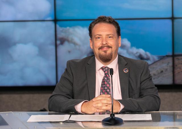 NASA image: SpaceX CRS-21 Prelaunch News Conference