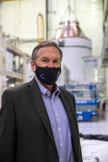 NASA image: Artemis I Orion Lift to Transporter - Key Handover from Lockheed