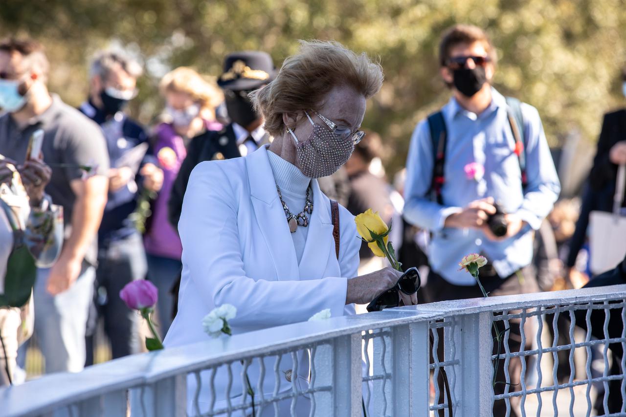 The crews of Apollo 1 and space shuttles Challenger and Columbia, as well as other fallen astronauts who lost their lives in the name of space exploration and discovery, are honored by NASA Kennedy Space Center employees and guests with a ceremony at the Kennedy Visitor Complex’s Space Mirror Memorial on Jan. 28, 2021. The date marked the 35th anniversary of the Challenger tragedy. NASA centers throughout the country participate in the agency’s annual Day of Remembrance memorial event.