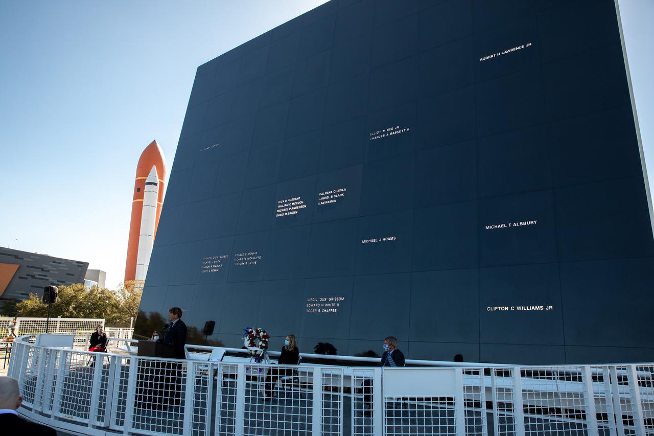 The crews of Apollo 1 and space shuttles Challenger and Columbia, as well as other fallen astronauts who lost their lives in the name of space exploration and discovery, are honored by NASA Kennedy Space Center employees and guests with a ceremony at the Kennedy Visitor Complex’s Space Mirror Memorial on Jan. 28, 2021. The date marked the 35th anniversary of the Challenger tragedy. NASA centers throughout the country participate in the agency’s annual Day of Remembrance memorial event.