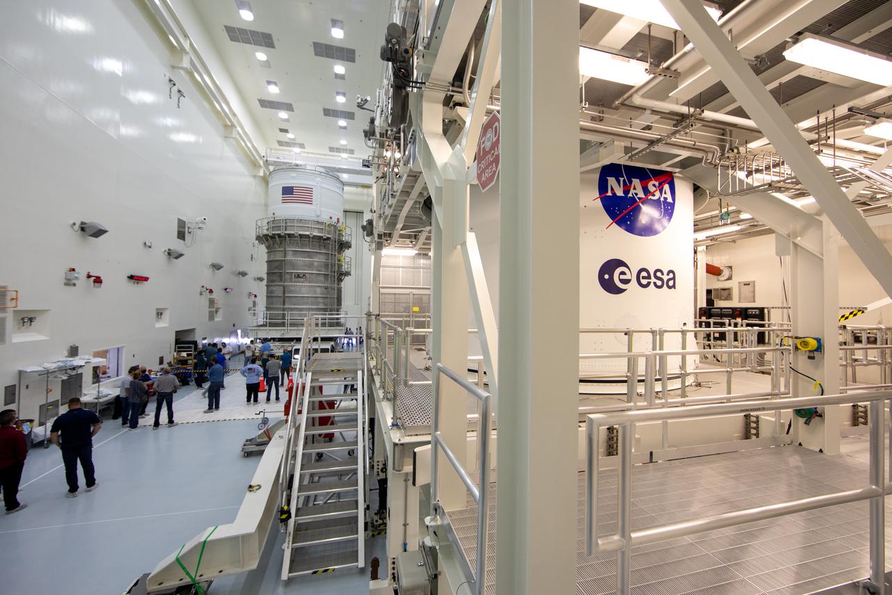 The Space Launch System (SLS) rocket’s interim cryogenic propulsion stage (ICPS) moved into the Multi-Payload Processing Facility February 18, 2021, at NASA’s Kennedy Space Center in Florida alongside one of its flight partners for the Artemis I mission, the Orion spacecraft. Both pieces of hardware will undergo fueling and servicing in the facility ahead of launch by teams from NASA’s Exploration Ground Systems and their primary contractor, Jacobs Technology. In view, at right, are the NASA insignia and ESA (European Space Agency) logos on the European-built service module. Artemis I will be an integrated flight test of the SLS rocket and Orion spacecraft ahead of the crewed flights to the Moon. Under the Artemis program, NASA will land the first woman and the next man on the lunar surface and establish a sustainable presence at the Moon to prepare for human missions to Mars.