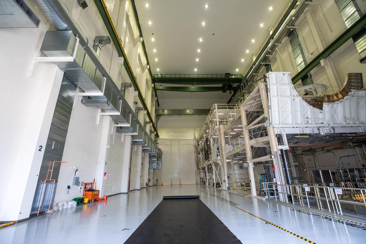 The high bay inside the Neil Armstrong Operations and Checkout Building at NASA’s Kennedy Space Center in Florida, is being readied on March 3, 2021, for installation of a new crane. The new overhead crane will be used to process Orion beginning with the agency’s first crewed mission, Artemis II. Teams from American Crane and Equipment Corp. replaced the Lypta 27.5-ton crane (pictured) with the new Artemis-rated 30-ton crane. The new crane will have enhanced controls and additional safety features that will allow for micro movements to within 1/100th of an inch. Operators will use the crane to lift Orion once the crew and service modules are mated.