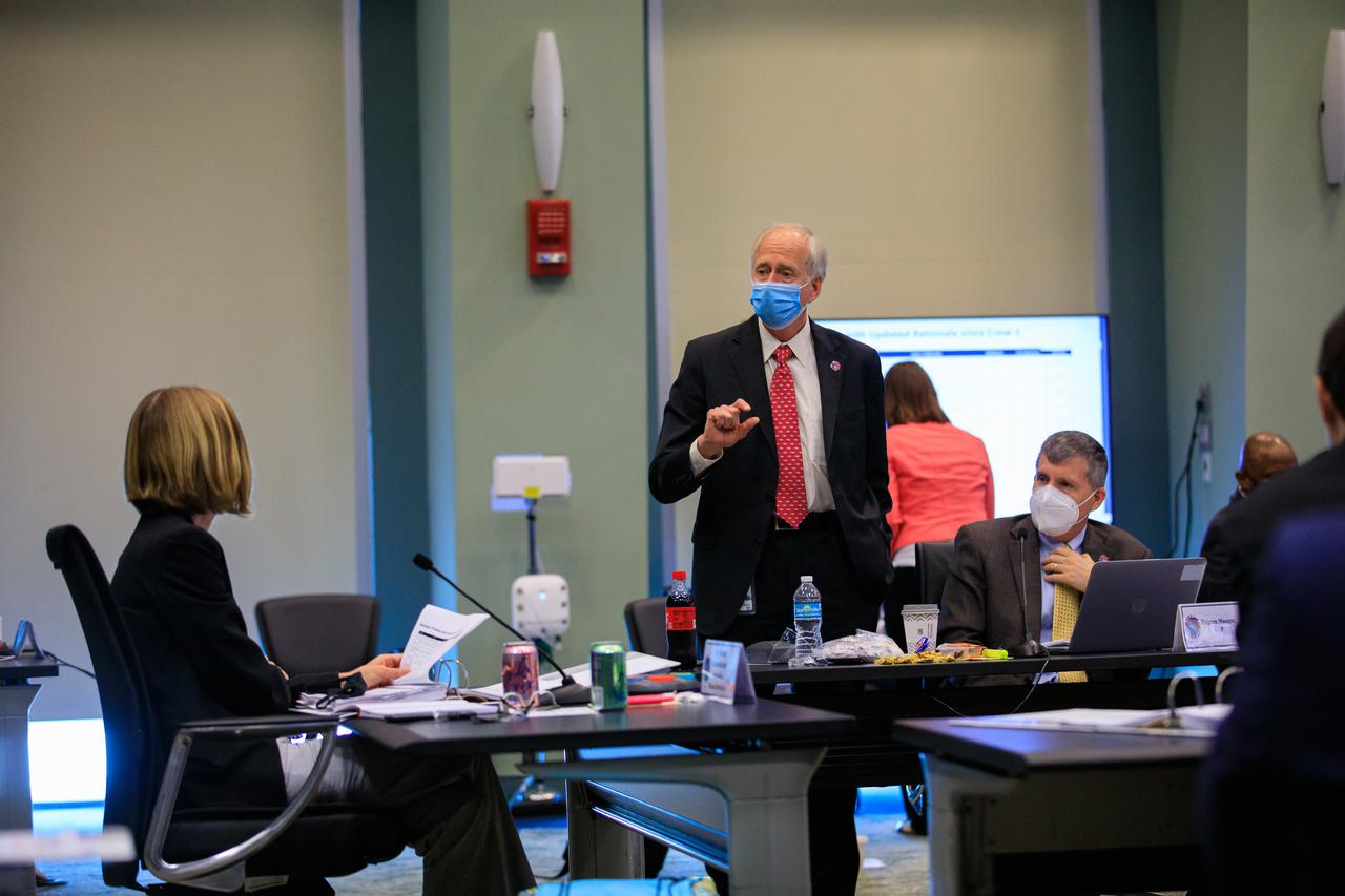 William Gerstenmaier, vice president of Mission Assurance, SpaceX, center, participates in NASA’s SpaceX Crew-2 Flight Readiness Review at Kennedy Space Center on April 15, 2021. The mission is targeted to launch from the Florida Spaceport’s Launch Complex 39A on April 22 at 6:11 a.m. EDT. NASA astronauts Shane Kimbrough and  Megan McArthur, JAXA astronaut Akihiko Hoshide, and ESA astronaut Thomas Pesquet will fly to the International Space Station aboard SpaceX’s Crew Dragon Endeavour, powered by the company’s Falcon 9 rocket.