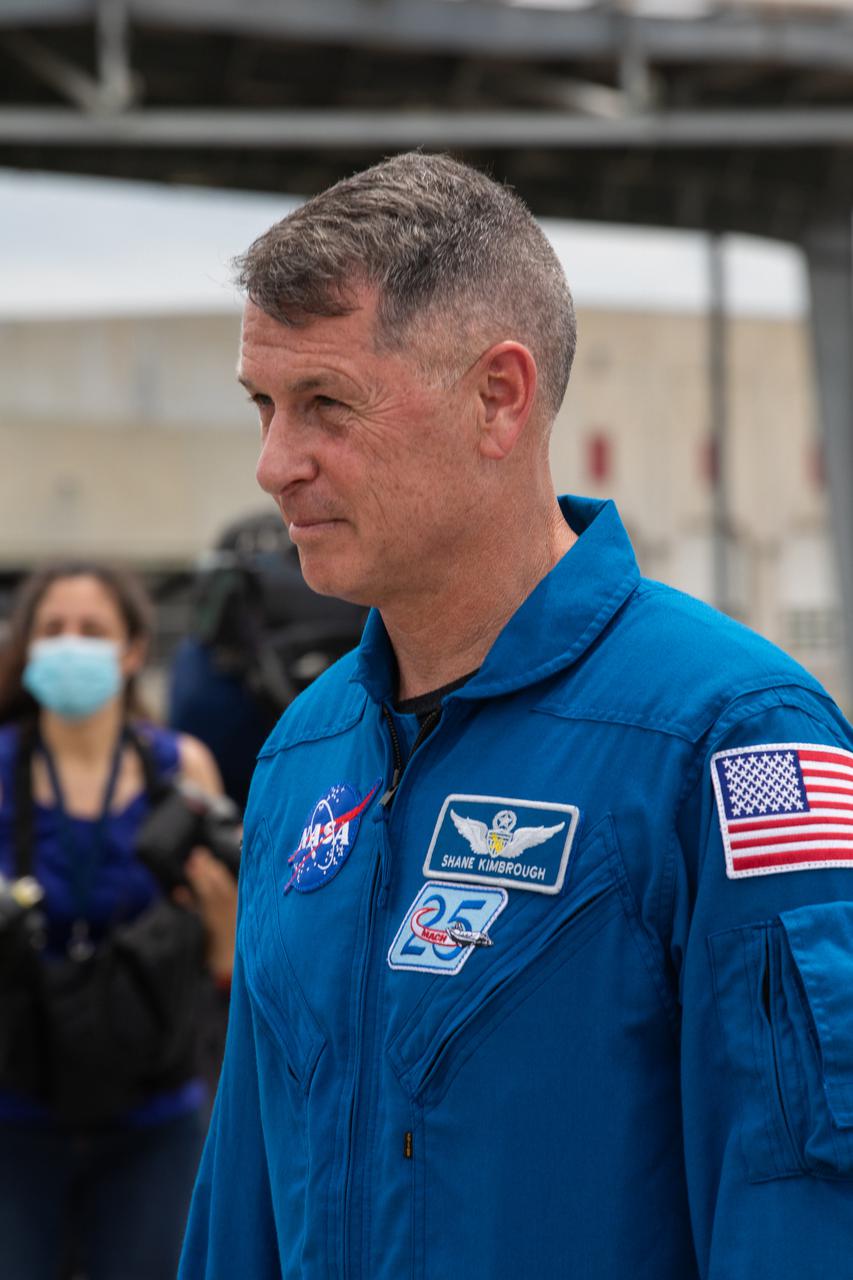 NASA astronaut Shane Kimbrough looks on during the SpaceX Crew-2 arrival media event held at Kennedy Space Center in Florida on April 16, 2021. Kimbrough is part of NASA’s SpaceX Crew-2 crew, which includes fellow NASA astronaut Megan McArthur, along with Akihilo Hoshide of JAXA and Thomas Pesquet of ESA. The astronauts will fly to the space station on NASA’s SpaceX Crew-2 mission. Liftoff is targeted for Thursday, April 22, at 6:11 a.m. EDT.