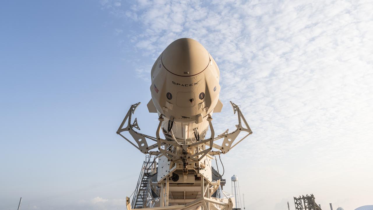 SpaceX’s Crew Dragon “Endeavour,” atop the company’s Falcon 9 rocket, rolls out to Launch Complex 39A at NASA’s Kennedy Space Center on April 16, 2021. NASA astronauts Shane Kimbrough and  Megan McArthur, JAXA astronaut Akihiko Hoshide, and ESA astronaut Thomas Pesquet, who arrived at Kennedy on April 16, will fly to the International Space Station on NASA’s SpaceX Crew-2 mission. Liftoff is targeted for Thursday, April 22, at 6:11 a.m. EDT.