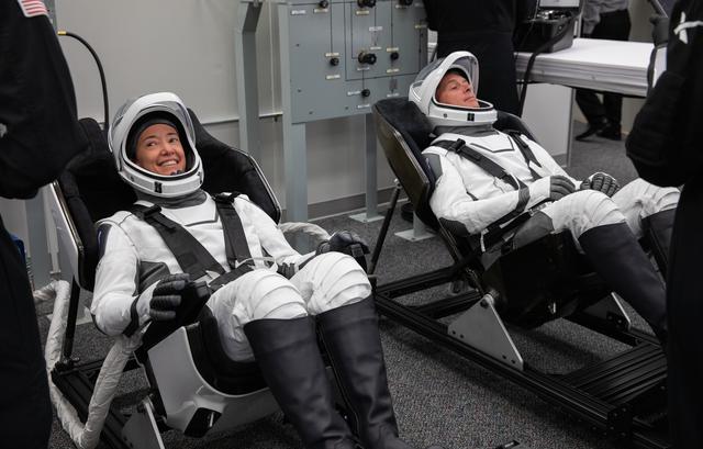 NASA image: SpaceX Crew-2 Astronaut Suit-Up