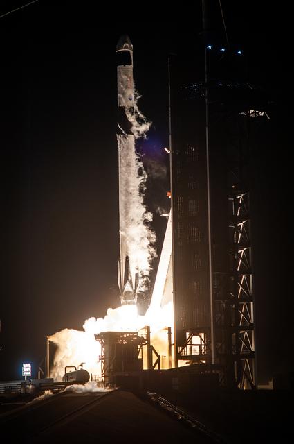 NASA image: SpaceX Crew-2 Liftoff