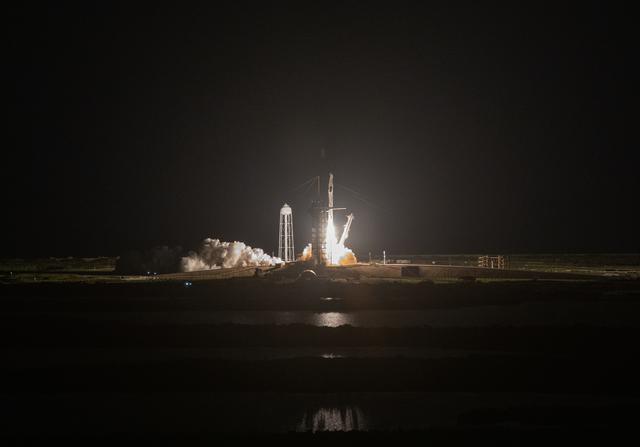 NASA image: SpaceX Crew-2 Liftoff