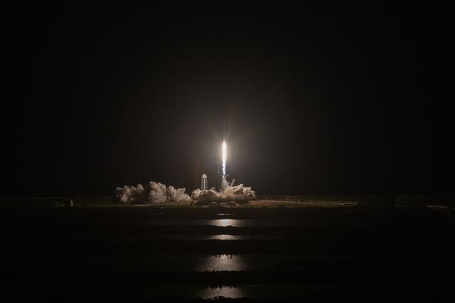 NASA image: SpaceX Crew-2 Liftoff
