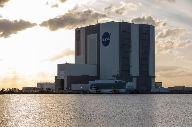 Artemis I Core Stage Arrival at KSC