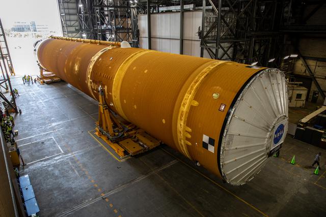 NASA image: Artemis I Core Stage Offload to VAB