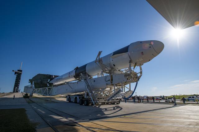 NASA image: SpaceX CRS-22 Rollout at LC-39A
