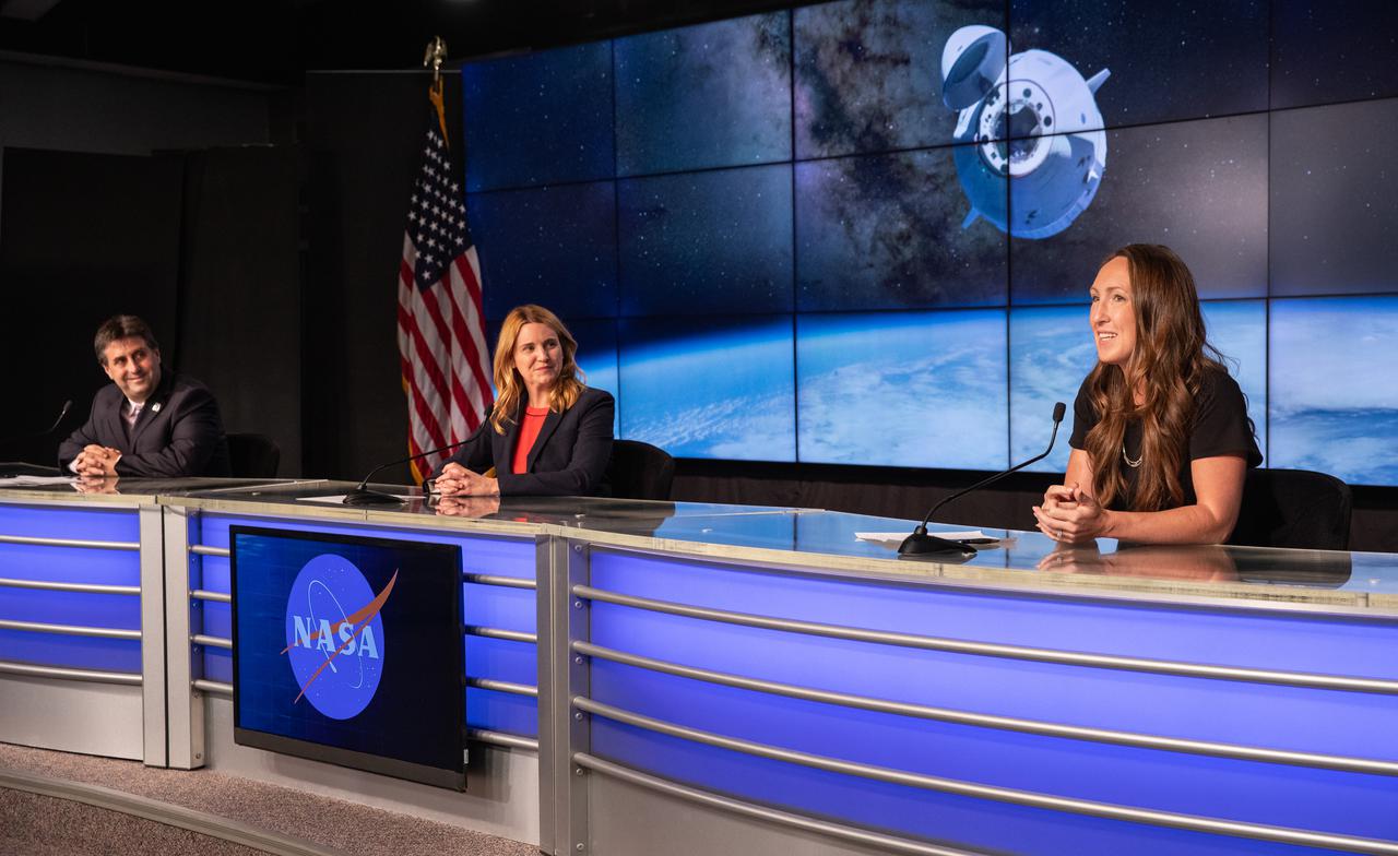 A prelaunch news conference for SpaceX’s 22nd Commercial Resupply Services mission for NASA to the International Space Station is held on June 2, 2021 at Kennedy Space Center in Florida. From left are Joel Montalbano, manager for International Space Station Program; Jennifer Buchli, deputy chief scientist for International Space Station Program; and Sarah Walker, director, Dragon mission management at SpaceX. The Dragon capsule atop SpaceX’s Falcon 9 rocket is scheduled to lift off from Launch Complex 39A at 1:29 p.m. EDT on Thursday, June 3. Dragon will deliver more than 7,300 pounds of cargo to the space station. 