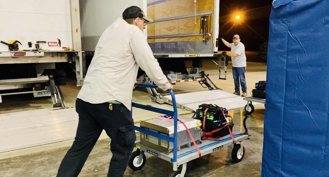 An employee with contractor Jacobs transports research cargo from the International Space Station for processing inside the Space Station Processing Facility (SSPF) at NASA’s Kennedy Space Center in Florida on July 10, 2021. The experiments returned to Earth on SpaceX’s 22nd commercial resupply services mission. After its successful parachute-assisted splashdown off the coast of Tallahassee, Florida at 11:29 p.m. EST on Friday, July 9, the SpaceX cargo Dragon returned more than 5,300 pounds of scientific experiments and other cargo from the International Space Station. Splashing down off the coast of Florida enables quick transportation of the science aboard the capsule to the SSPF, delivering some science back into the hands of the researchers as soon as four to nine hours after splashdown. This shorter transportation timeframe allows researchers to collect data with minimal loss of microgravity effects.