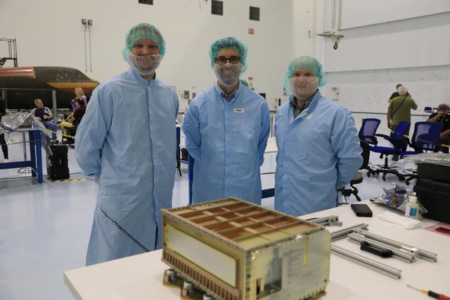 NASA image: Artemis I OSA Secondary Payloads - CuSP and LunaHMap