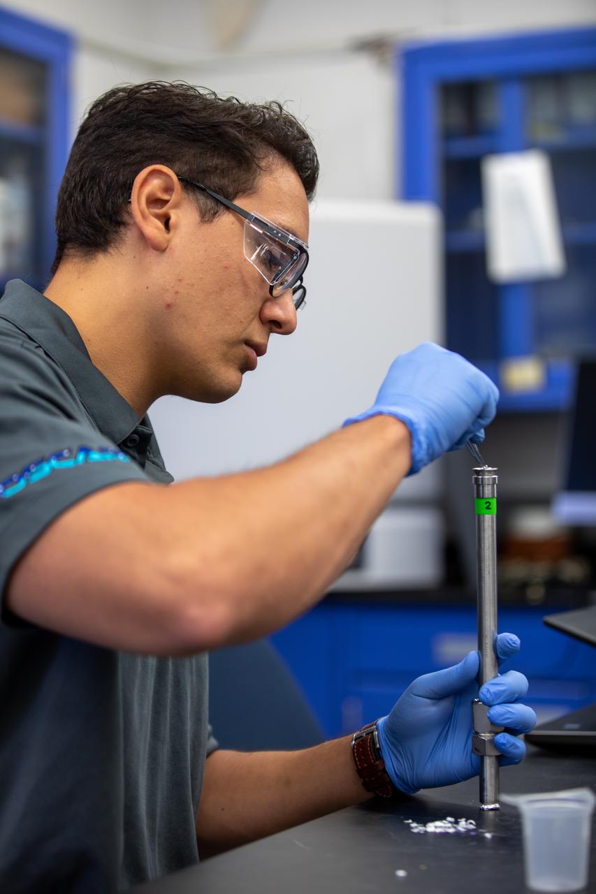 Ray Pitts, co-principal investigator for the Orbital Syngas Commodity Augmentation Reactor (OSCAR), performs ground testing at NASA’s Kennedy Space Center in Florida. The tests are in preparation for a scheduled suborbital flight test later this year, facilitated by NASA’s Flight Opportunities program. Begun as an Early Career Initiative project, OSCAR evaluates technology to make use of trash and human waste generated during long-duration spaceflight.