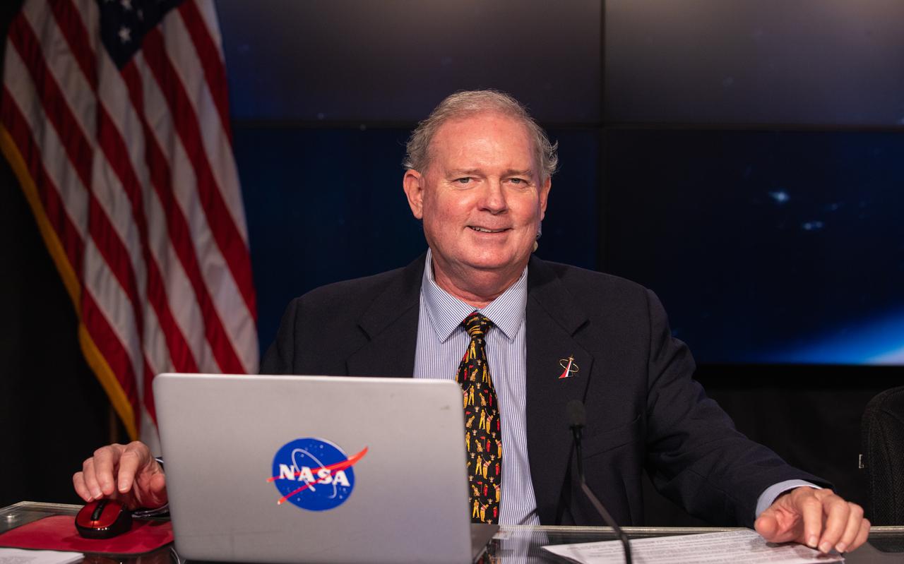 Kyle Herring, NASA Communications, participates in a prelaunch briefing for Boeing’s Orbital Flight Test-2 (OFT-2) at the agency’s Kennedy Space Center in Florida, July 27, 2021. Boeing’s CST-100 Starliner spacecraft will launch atop a United Launch Alliance Atlas V rocket from Space Launch Complex-41 at Cape Canaveral Space Force Station. The uncrewed OFT-2 will be the Starliner’s second flight NASA’s Commercial Crew Program.