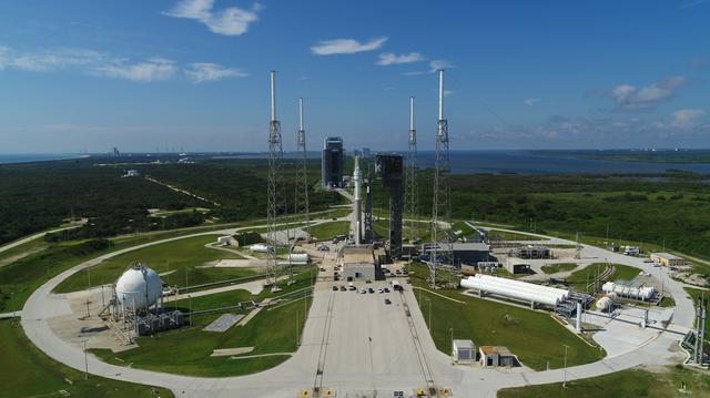 NASA image: NASA's Boeing OFT-2 Rollout to Pad for Launch