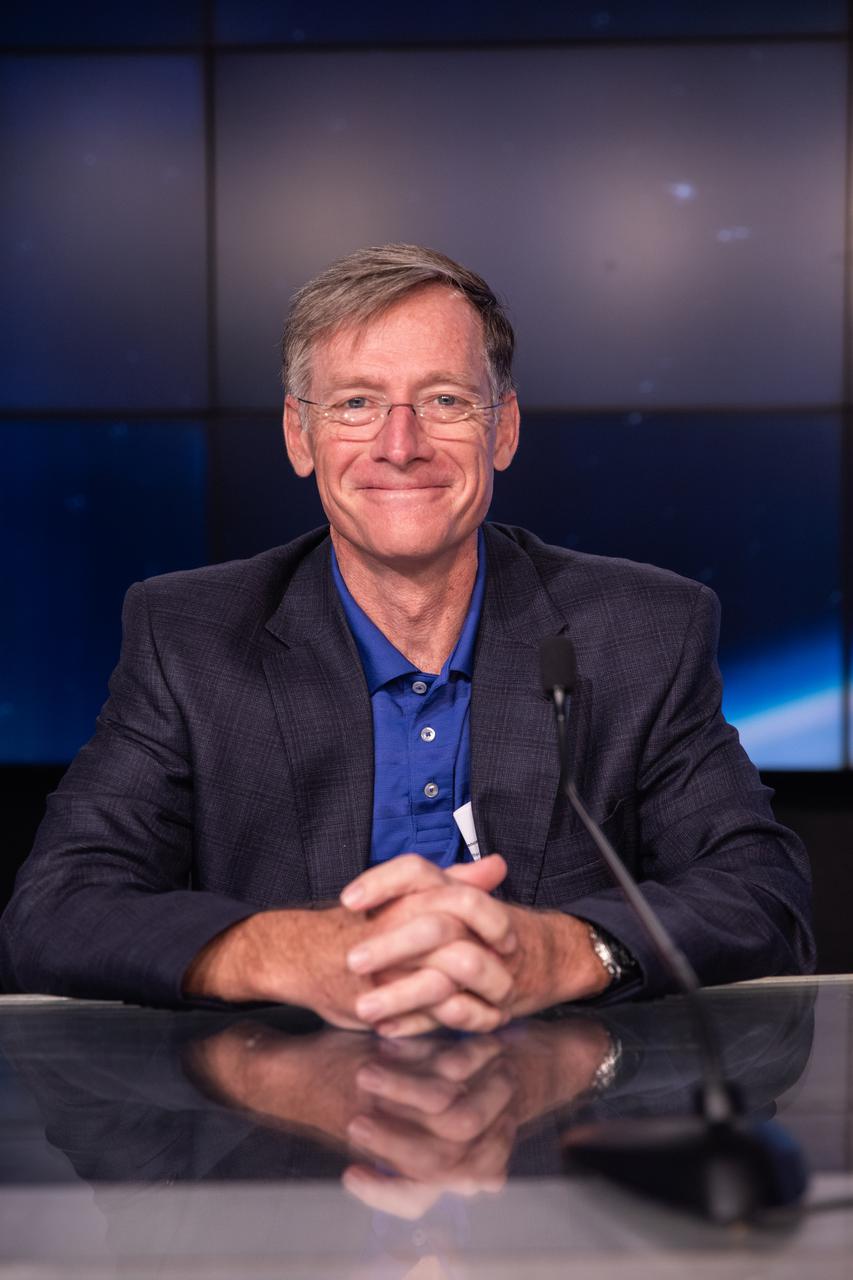 Chris Ferguson, director, Starliner Mission Operations and Integration/Crew Systems, participates in a crew and science media briefing ahead of Boeing’s Orbital Flight Test-2 (OFT-2) during a crew and science briefing at the agency’s Kennedy Space Center in Florida, July 29, 2021. Boeing’s CST-100 Starliner spacecraft will launch atop a United Launch Alliance Atlas V rocket from Space Launch Complex-41 at Cape Canaveral Space Force Station. The uncrewed OFT-2 will be the Starliner’s second flight for NASA’s Commercial Crew Program.