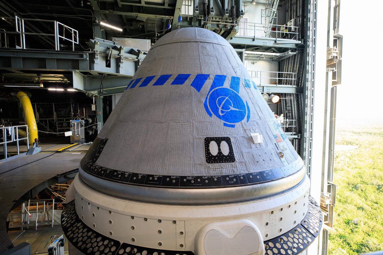 On July 29, 2021, Boeing’s CST-100 Starliner spacecraft and the United Launch Alliance Atlas V rocket begins rollout from the Vertical Integration Facility to the launch pad at Space Launch Complex-41 on Cape Canaveral Space Force Station in Florida. Starliner will launch on the Atlas V for Boeing’s second uncrewed Orbital Flight Test (OFT-2) for NASA’s Commercial Crew Program. OFT-2 is an important uncrewed mission designed to test the end-to-end capabilities of the new system for NASA’s Commercial Crew Program.