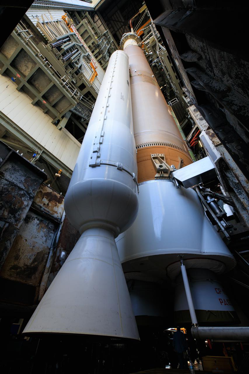 On July 29, 2021, Boeing’s CST-100 Starliner spacecraft and the United Launch Alliance Atlas V rocket begins rollout from the Vertical Integration Facility to the launch pad at Space Launch Complex-41 on Cape Canaveral Space Force Station in Florida. Starliner will launch on the Atlas V for Boeing’s second uncrewed Orbital Flight Test (OFT-2) for NASA’s Commercial Crew Program. OFT-2 is an important uncrewed mission designed to test the end-to-end capabilities of the new system for NASA’s Commercial Crew Program.